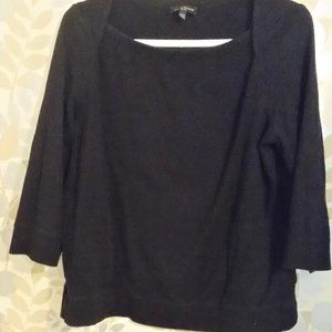 Lord & Taylor Black Top Sz Petite (Fits like US M/L)